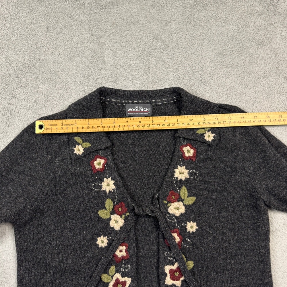 Woolrich Lambswool Floral Embroidered Cardigan Sweater Onyx Heather Gray Small - Picture 12 of 15